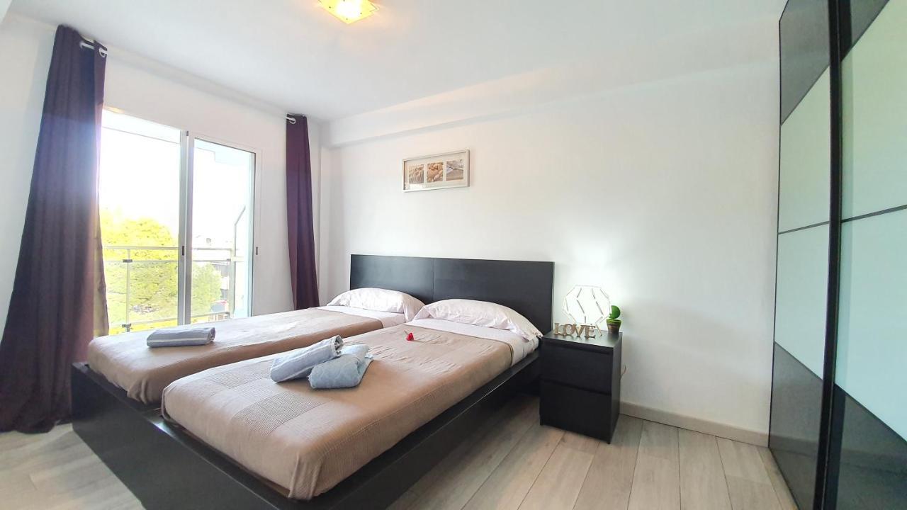 Adam'S Flat Corazon De Salou Apartment Exterior foto